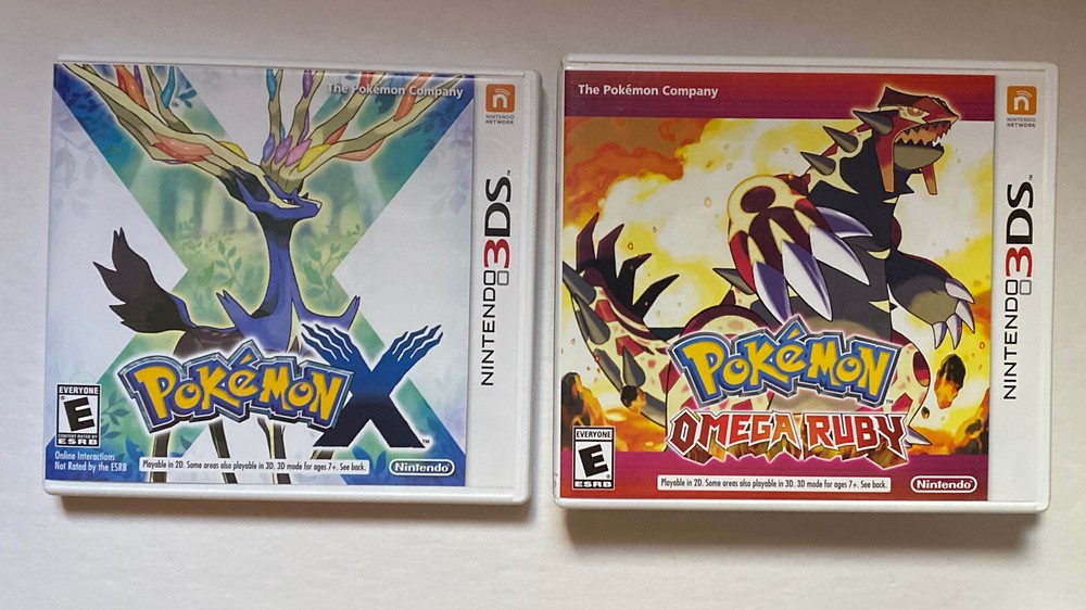 Nintendo DS / 3DS Empty Cases No Games Included
