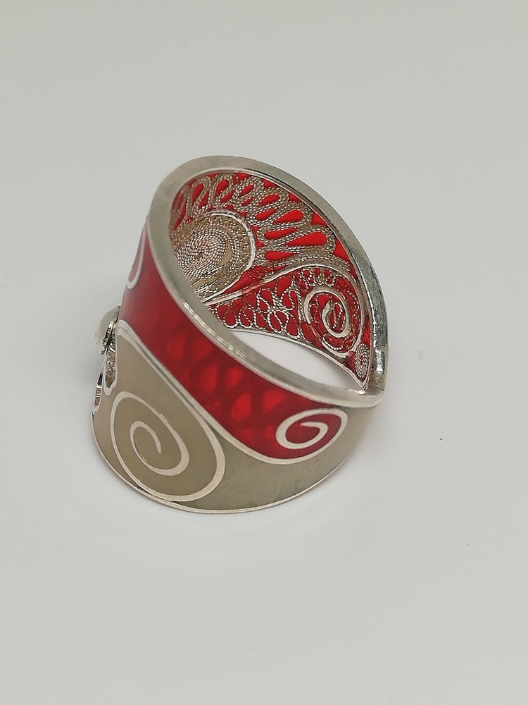 .925 Solid Silver Cocktail Party Ring New.