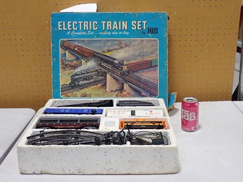 Vintage Marx Train Set Untested Cool!!!