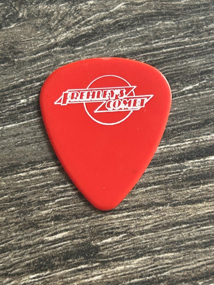 KISS Guitar Pick ACE FREHLEY Frehley's Comet Tod Howarth Red White Vintage Kiss