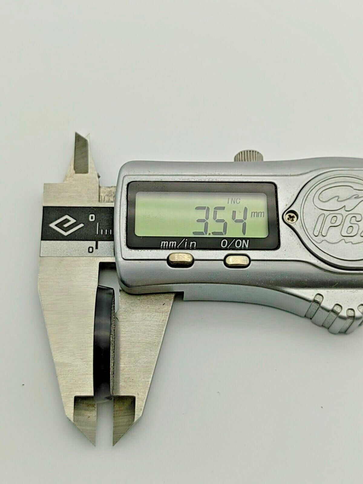 Lot Of 100 25mm Round SLOT Bases Used For Warhammer 40k + AoS Games Workshop