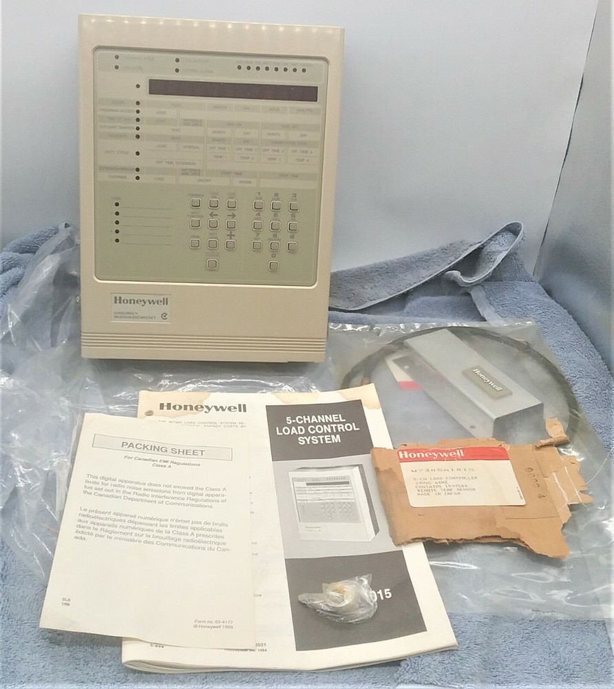 1 NOS  Honeywell W7305A 1015  5-CH Load Controller  Remote Temp Sensor