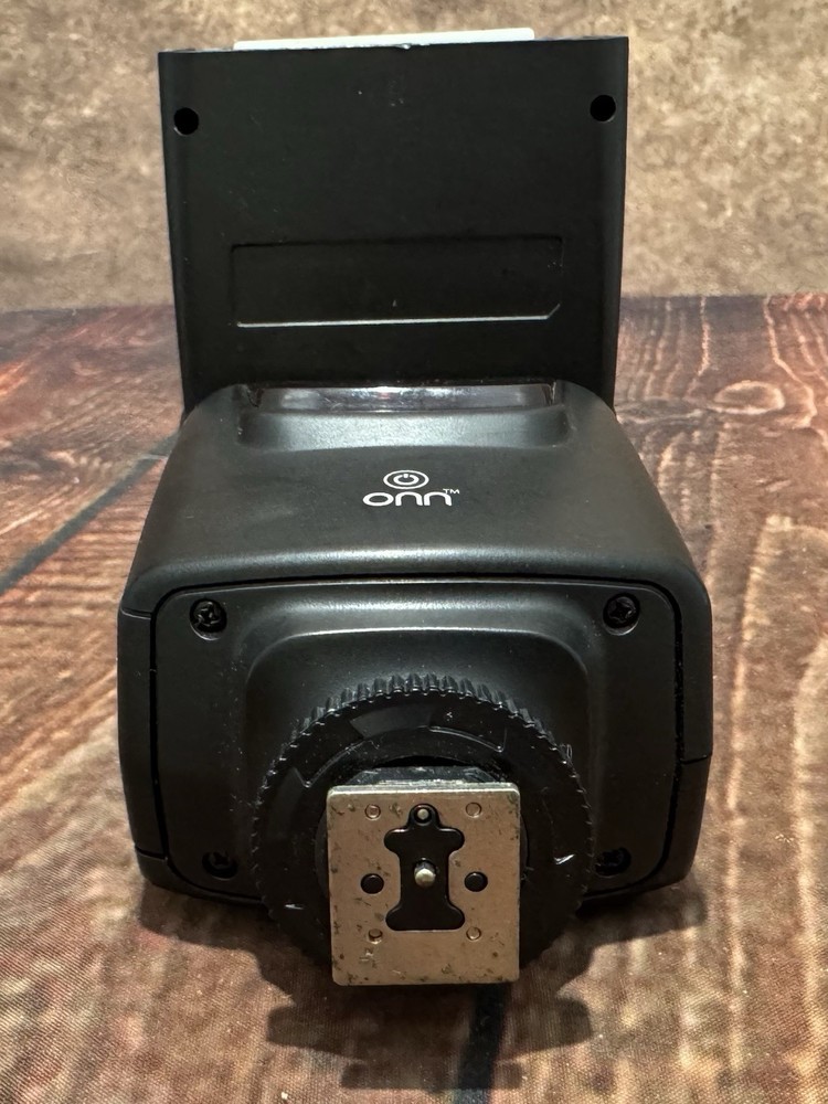 Onn ONA18CA004 Electronic Flash