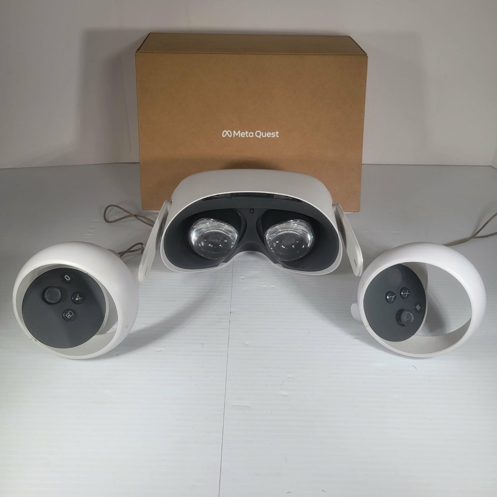 Meta Oculus Quest 2 256GB Advanced All-in-one VR Headset Controllers NO STRAP