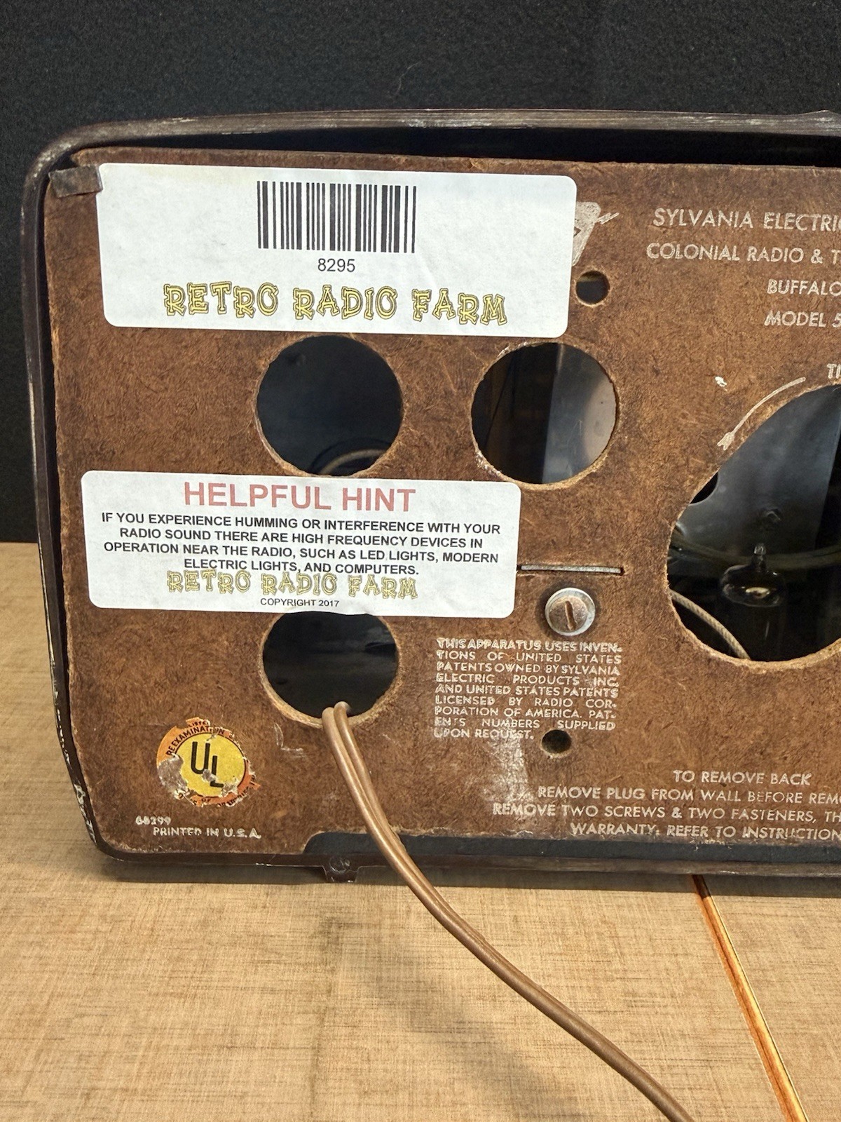 Umber Brown Bakelite 1952 Sylvania Model 540M Vacuum Tube AM Clock Radio - EUC