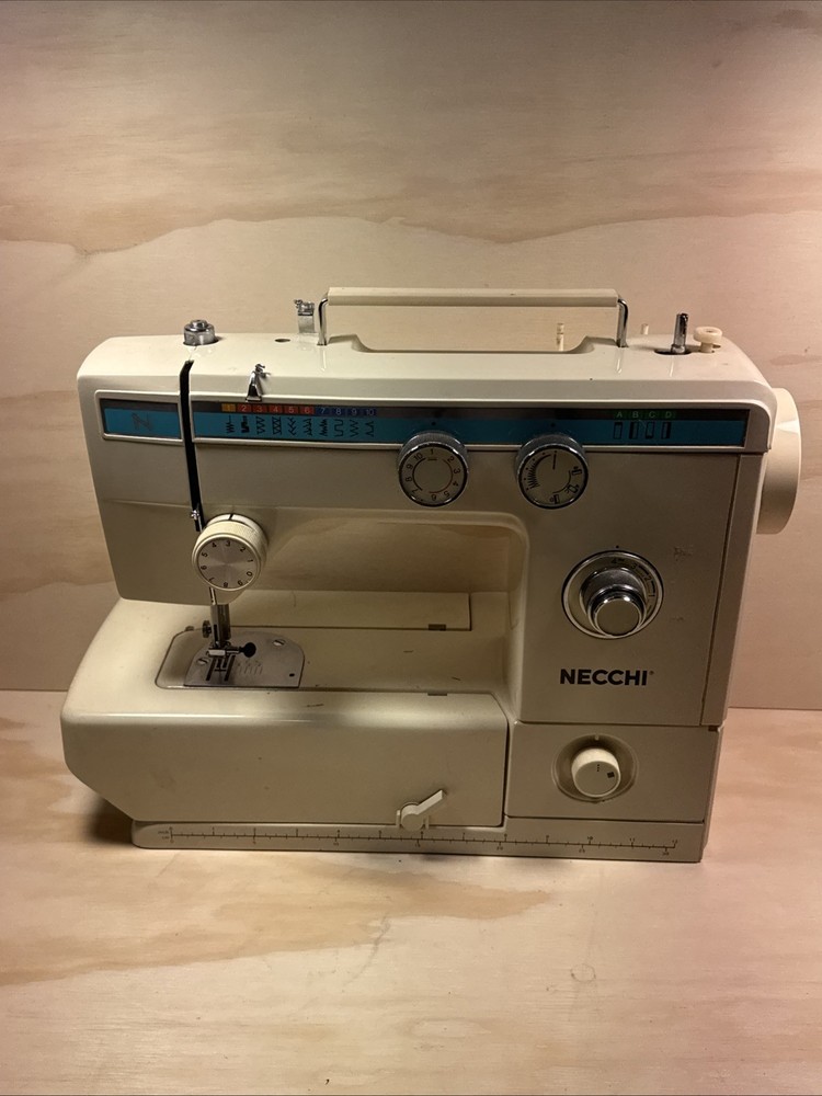 Necchi Sewing Machine 535FA NO Foot Pedal UNTESTED MACHINE ONLY AS-IS