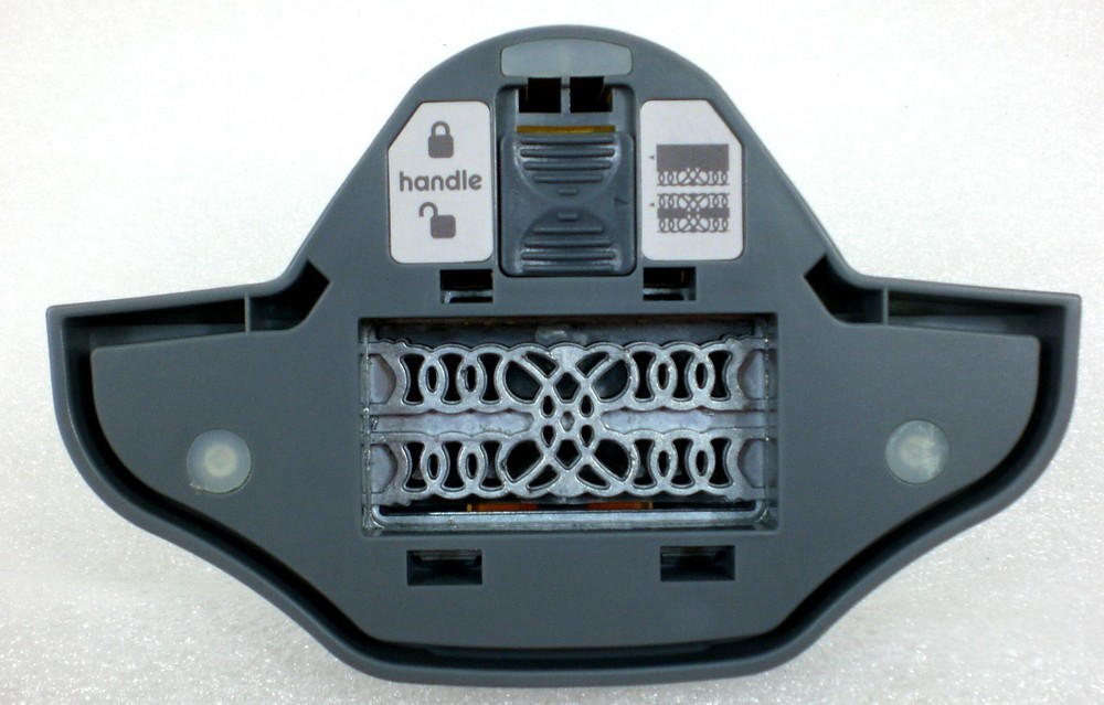 We R Memory Keepers Edge Border Paper Punch LOOP NEW