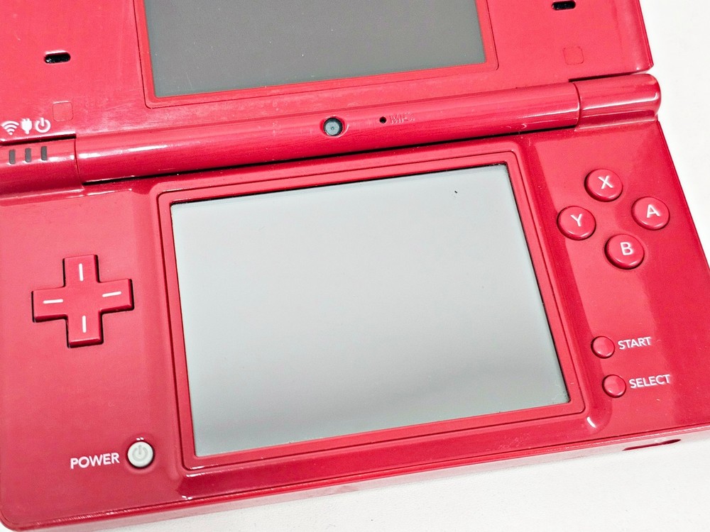 Nintendo DSi Console Red 142 Japan
