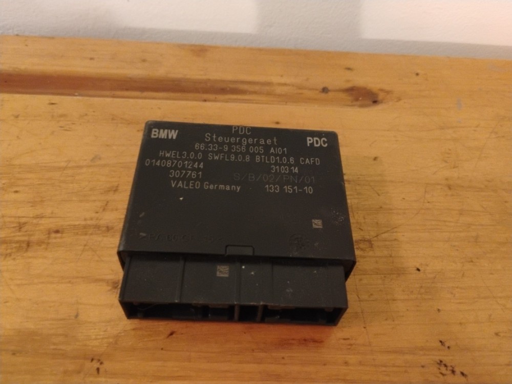 2014-2015 BMW I3 - PDC / PARK Distance Control Module 9356005