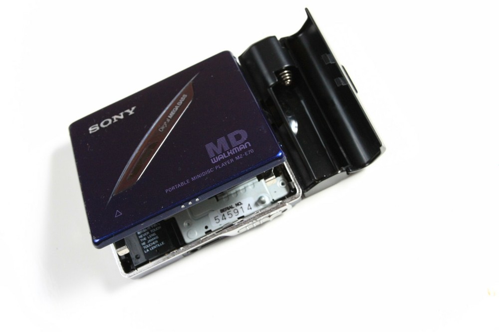 Sony md minidisc player MZ-E70 working
