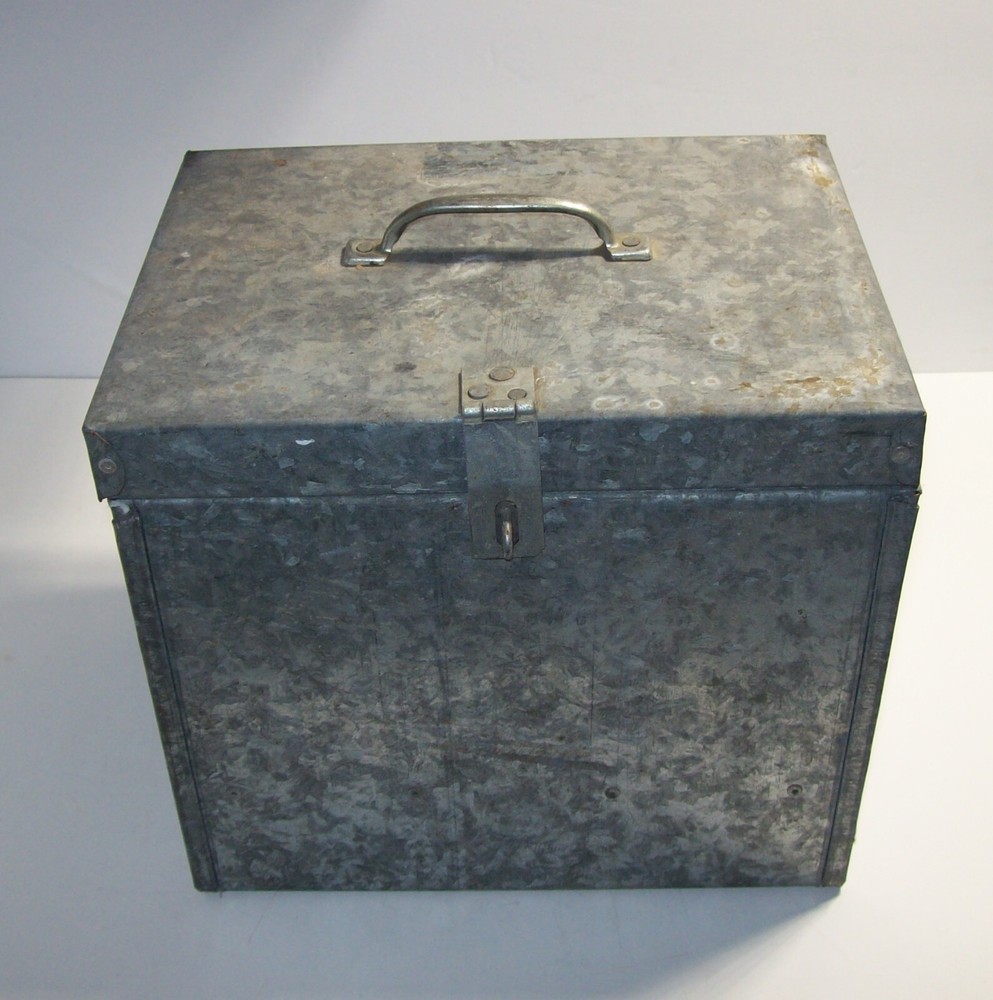 Vintage Handmade GALVANIZED Metal Tool Box Toolbox Box, x