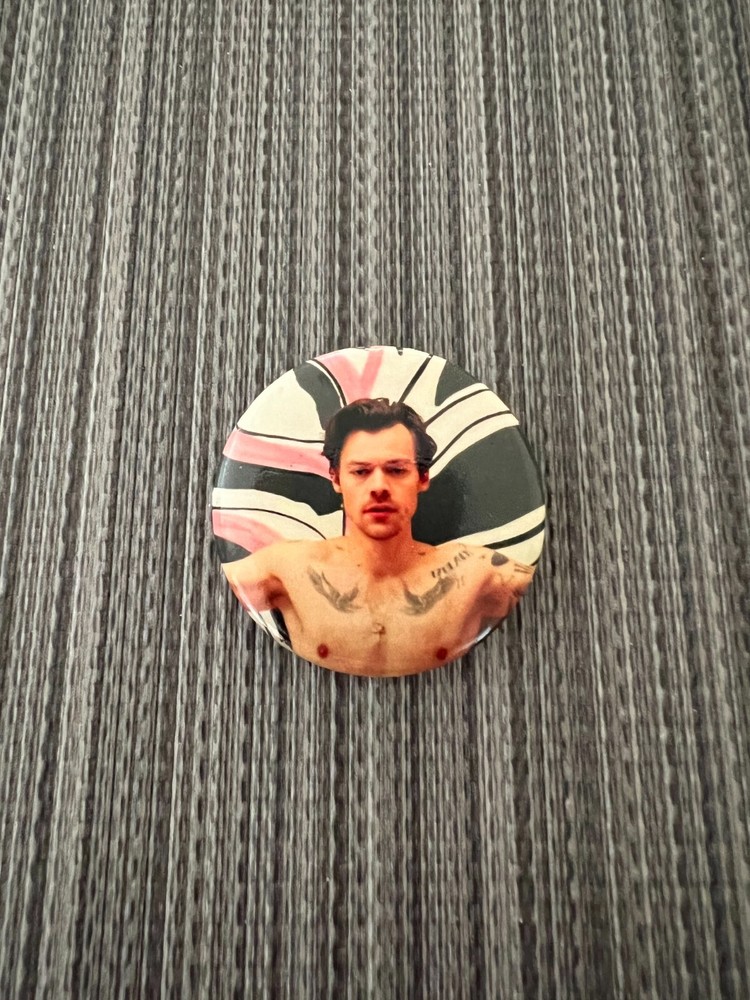 HARRY STYLES Button 1.50” Pin Badge