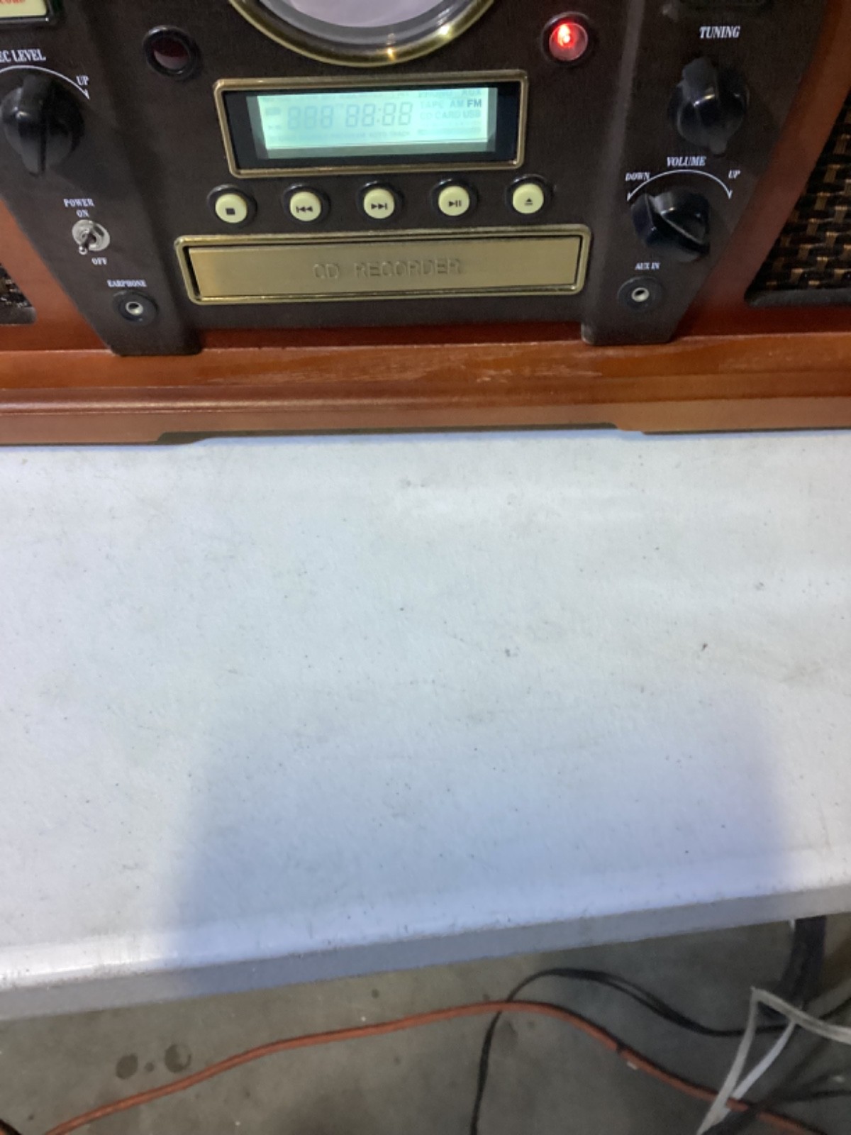 INNOVATIVE TECHNOLOGY ITVS-750B Functions Perfectly Record Player Never Used