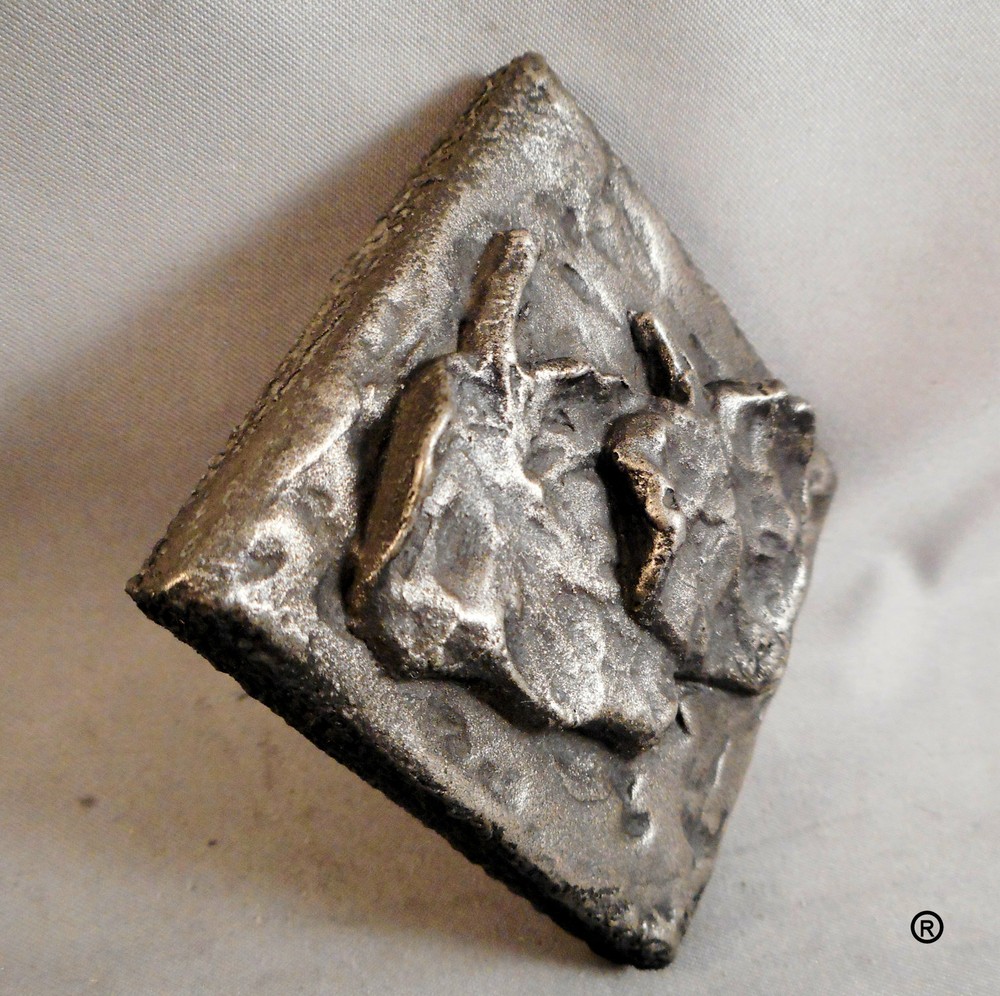 Nickel/Silver Falling Leaves Decorative Dot (Twins)
