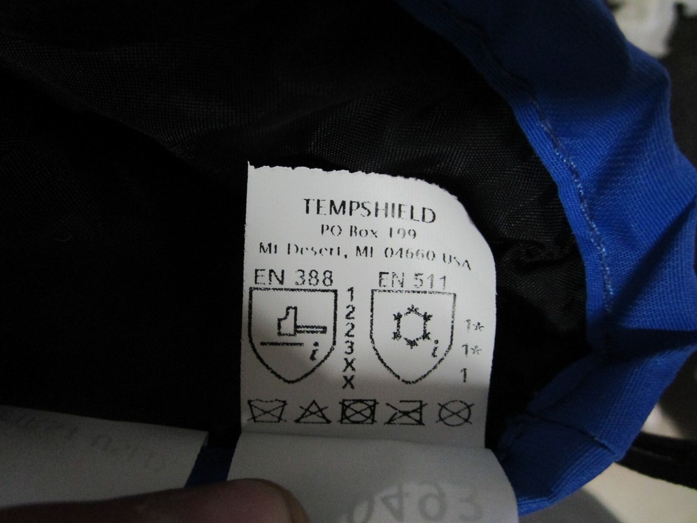 Tempshield® Waterproof Cryo-Gloves® Model: MAMWP, Size M/9, 1 Pair