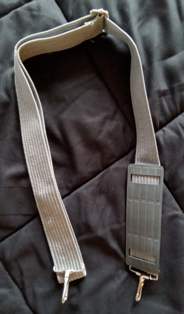 CLIP-ON LUGGAGE ADJUSTABLE SHOULDER STRAP GRAY W/SHOULDER PAD