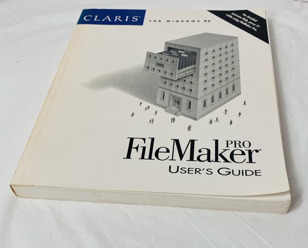 Claris FileMaker Pro User Guide Windows 95 Vintage Manual Software Reference PB