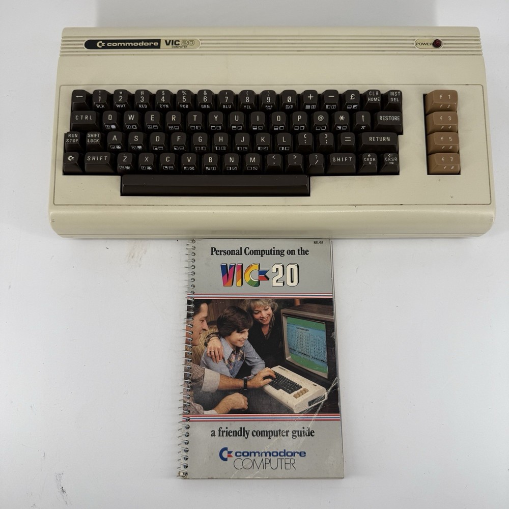 Commodore Vic-20 w/ Instruction Manual No Cables Untested