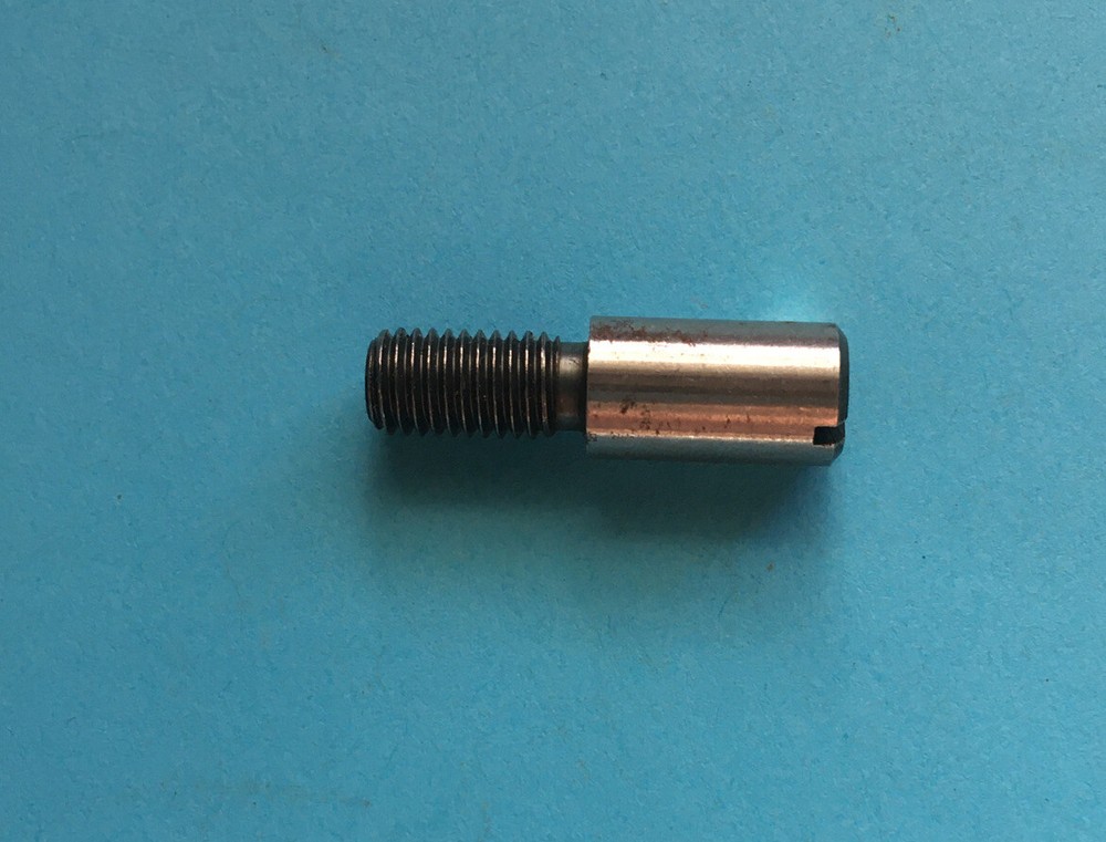 *NOS* 51-211-KANSAI SCREW-FOR SEWING MACHINE*