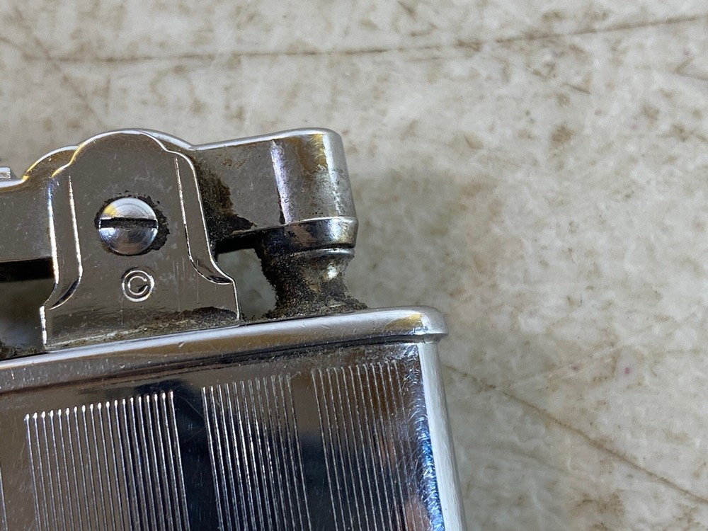 Ronson Vintage Lighter 50B2