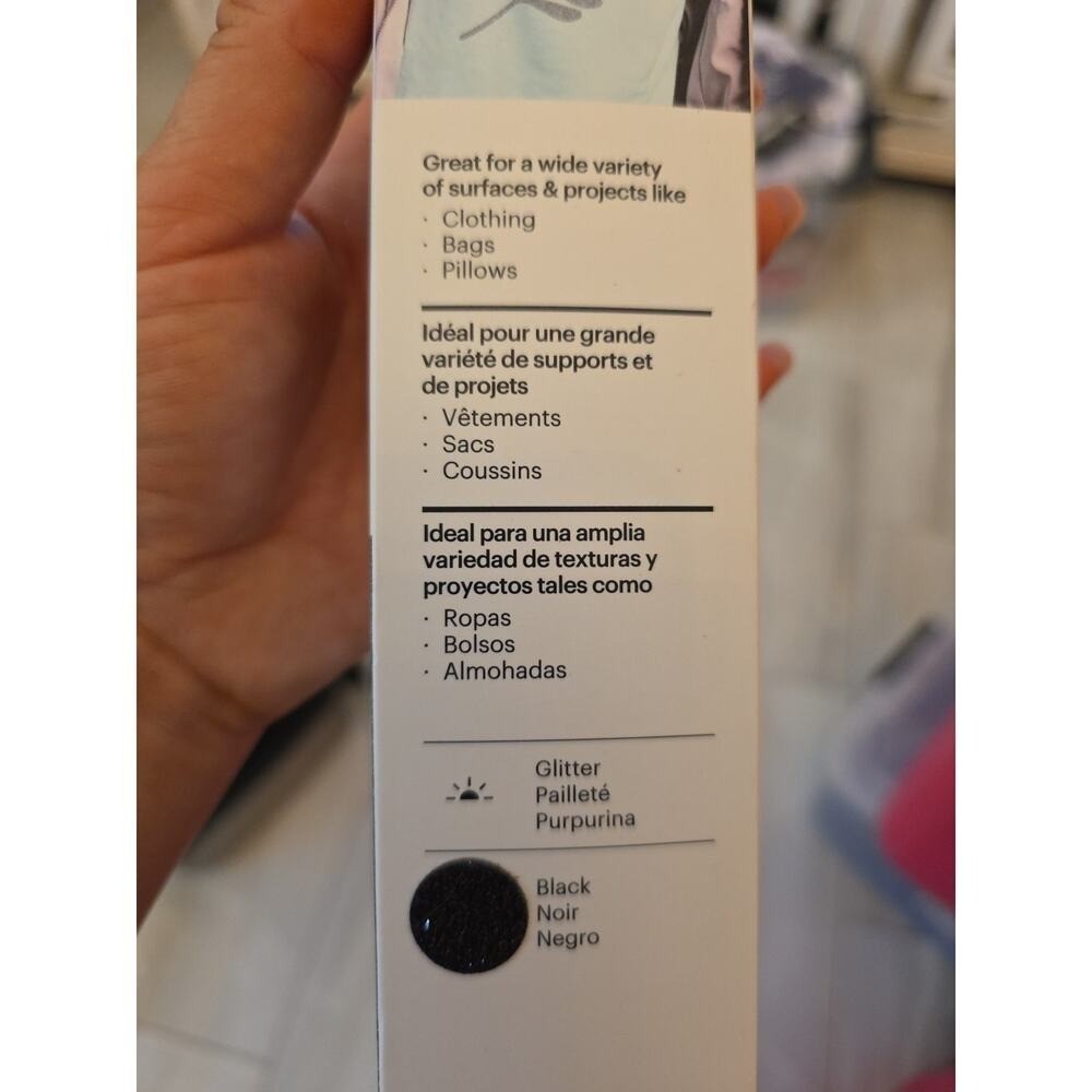 New Cricut Smart Iron on 2008939 Heat Transfer Vinyl Black 13 in x 9 ft