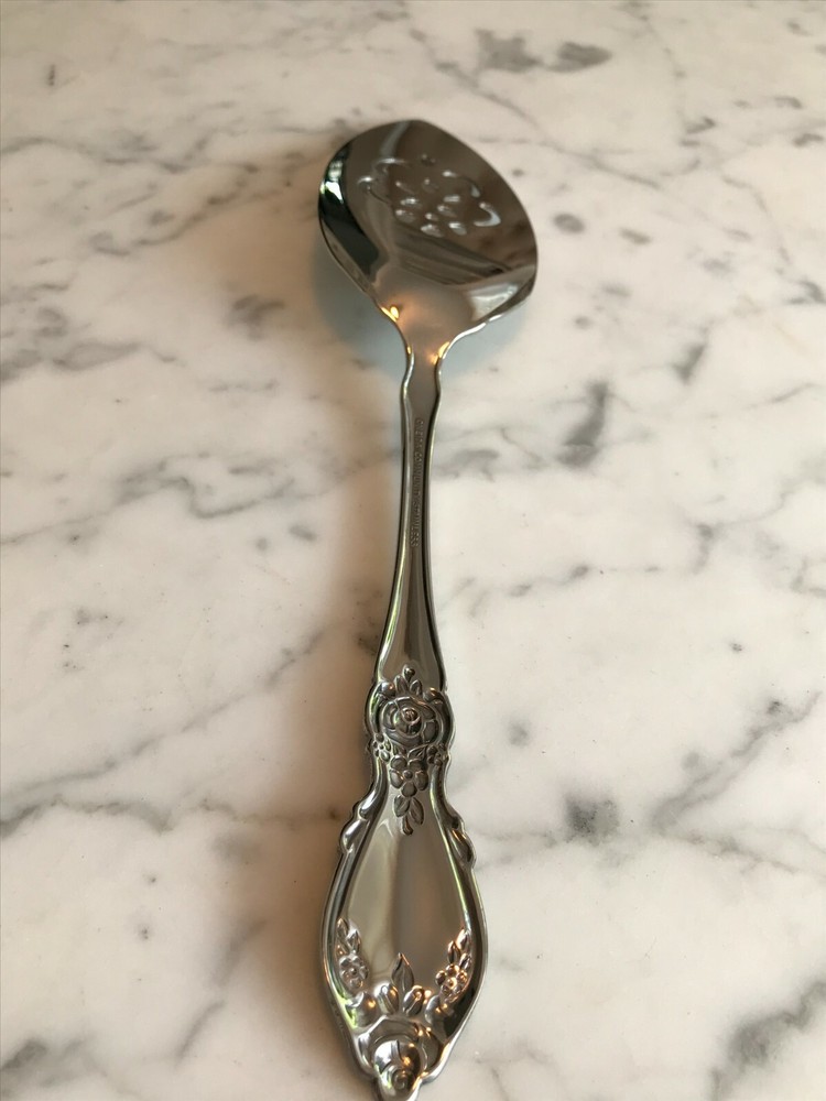 Plantation Flatware by Oneida Community Stainless - slotted server