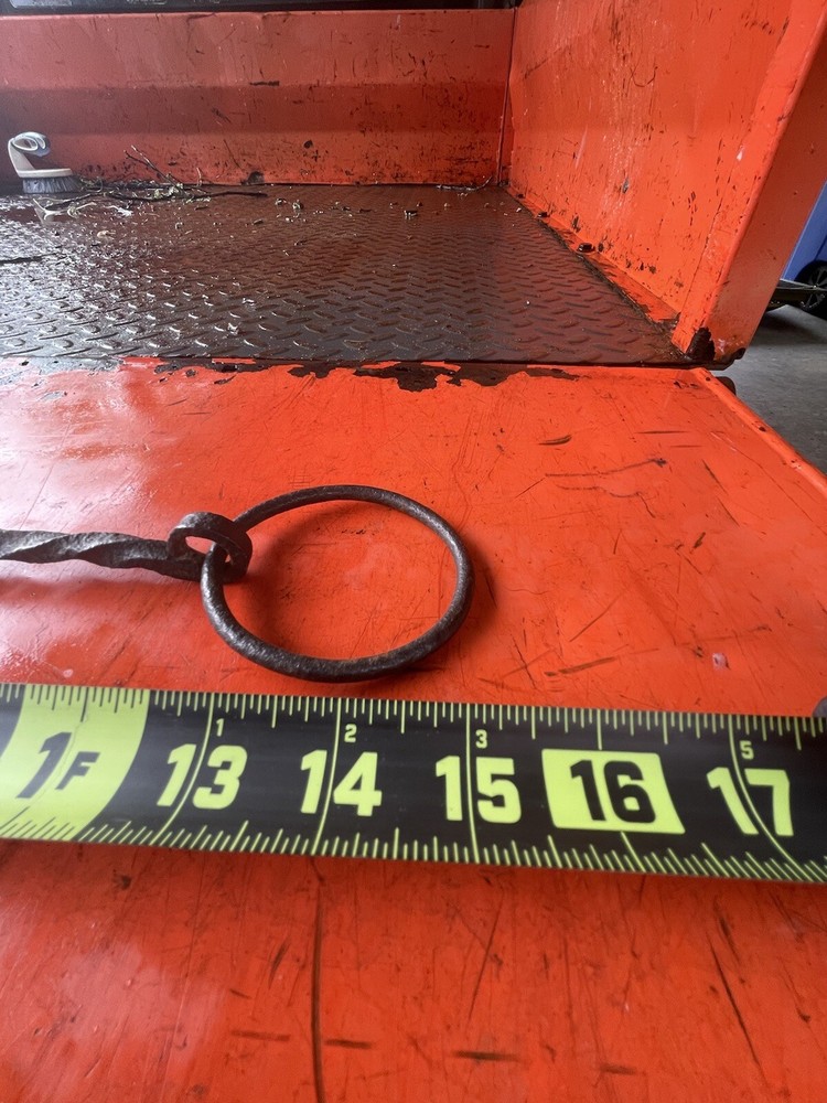 VINTAGE BLACKSMITH FORGED SWEET IRON TWISTED SNAFFLE BIT. HUGE