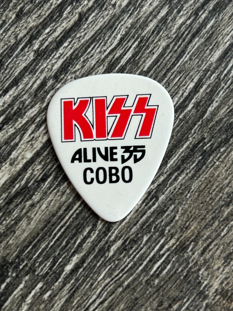 KISS Guitar Pick Alive 35 Tour Cobo Detroit Tommy Thayer Vintage Kiss Concert