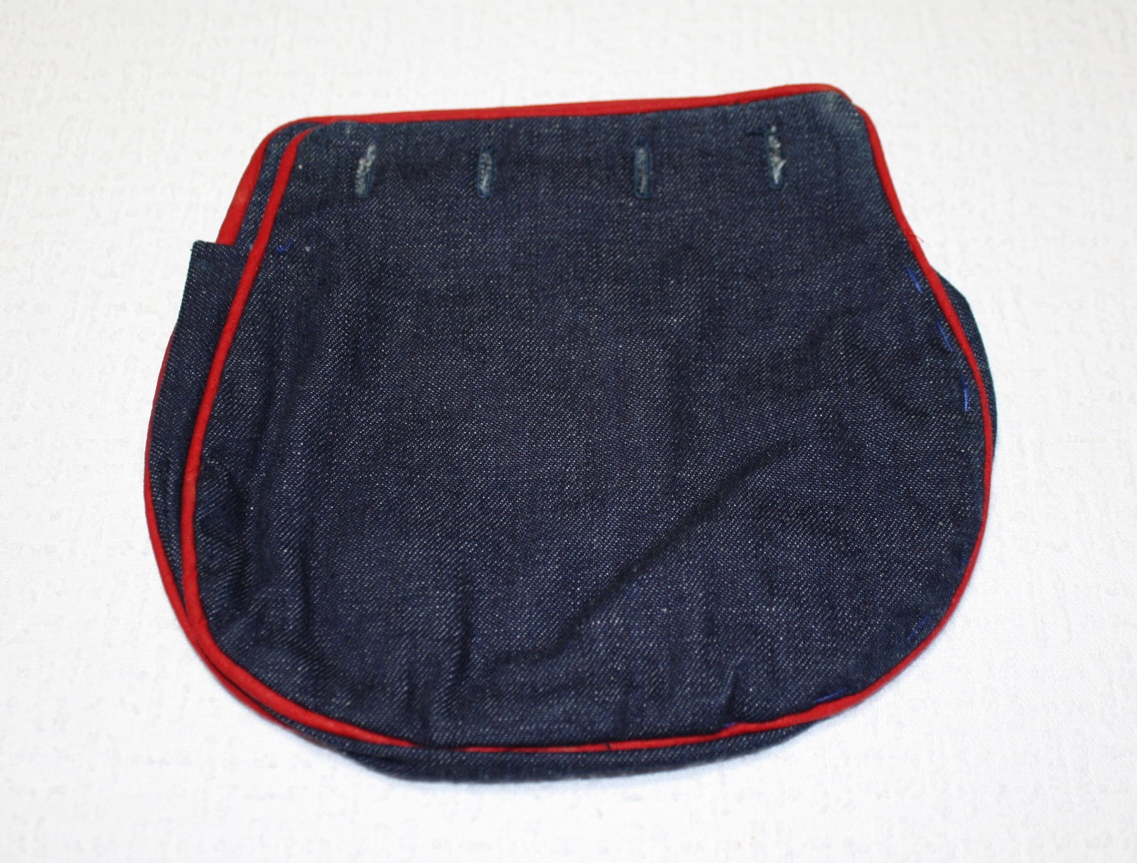 Vintage 1980s Girl's Bermuda Bag Wooden Handle Purse with 6 Handmade Covers