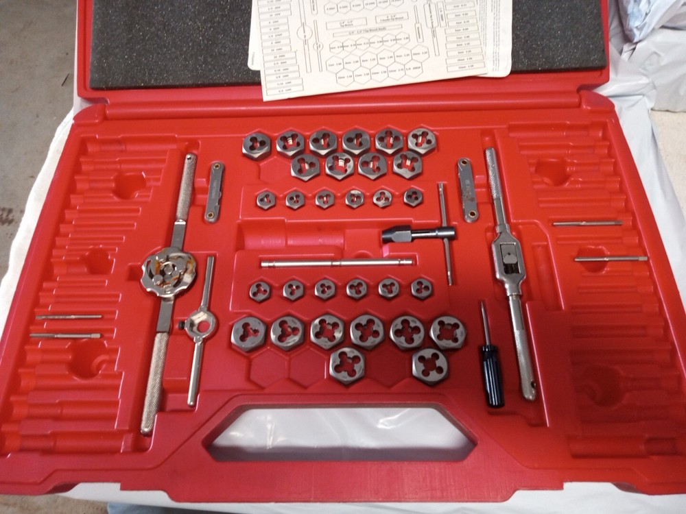 MAC Tools TDPLUS 117-Pc Deluxe Threading Set - Standard & Metric - INCOMPLETE