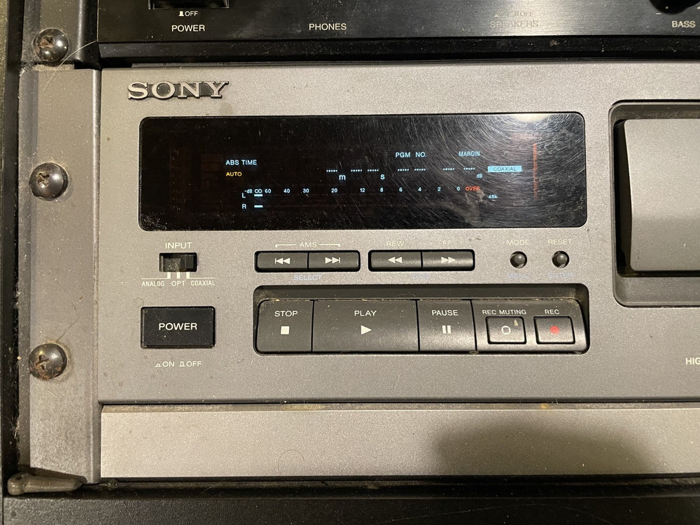 Sony PCM R300 DAT Machine with HD Linear A/D D/A Converter