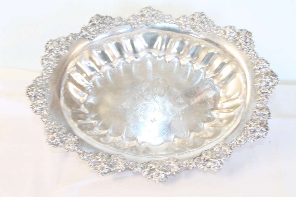Mauser Mfg. Sterling Silver Serving Dish 427.3G