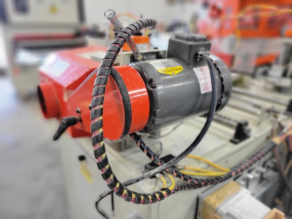 UNIQUE 313 Automatic Miter Machine – Shapers