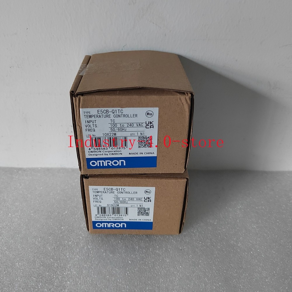 NEW Box OMRON  E5CB-Q1TC Temperature Controller