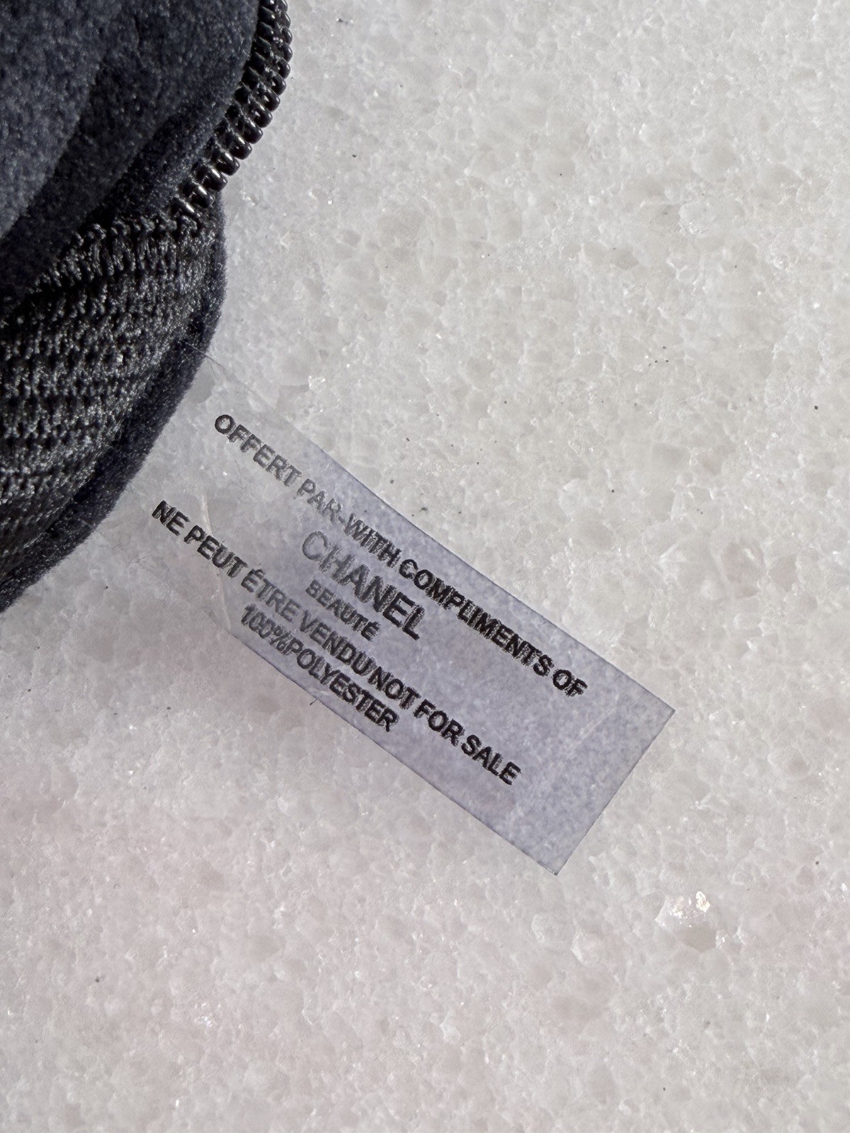 CHANEL BEAUTE Travel Pillow Sleeping Eye Mask Velvet GWP with Box