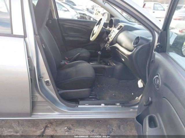 VERSA 2012 Glove Box 4901076