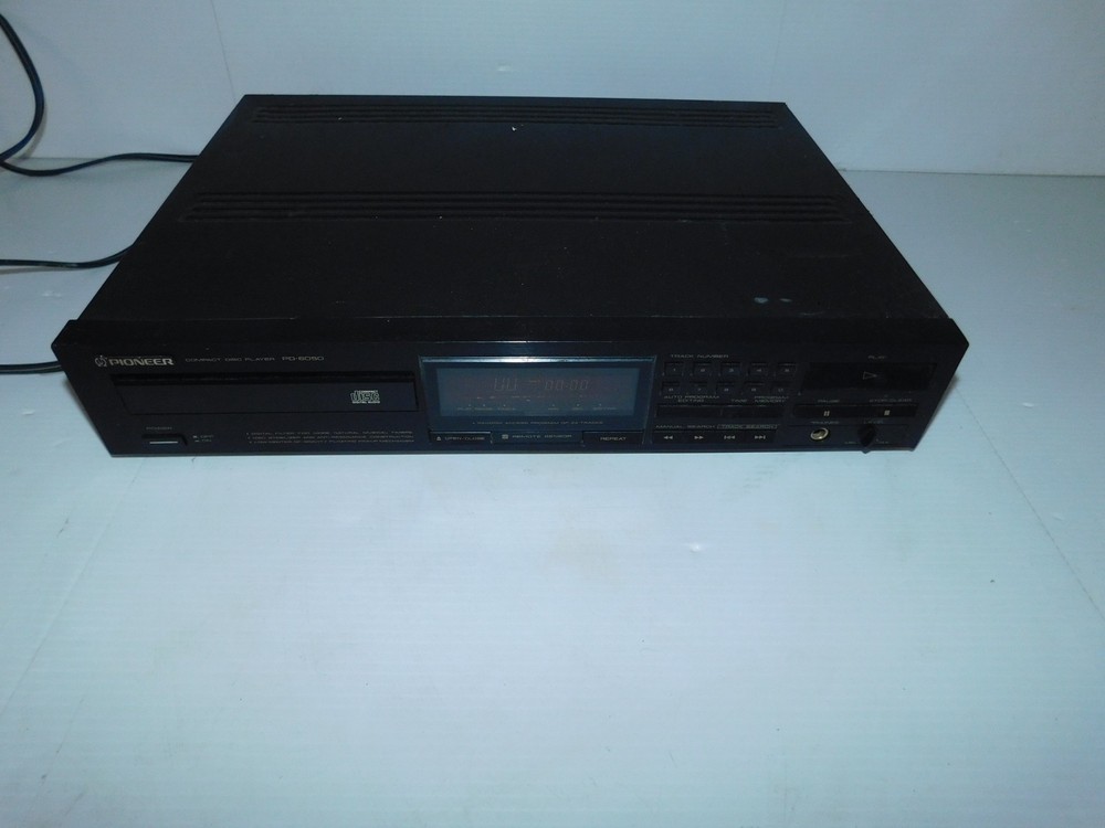 PIONEER COMPACT DISC PLAYER PD-6050 (LSB5)