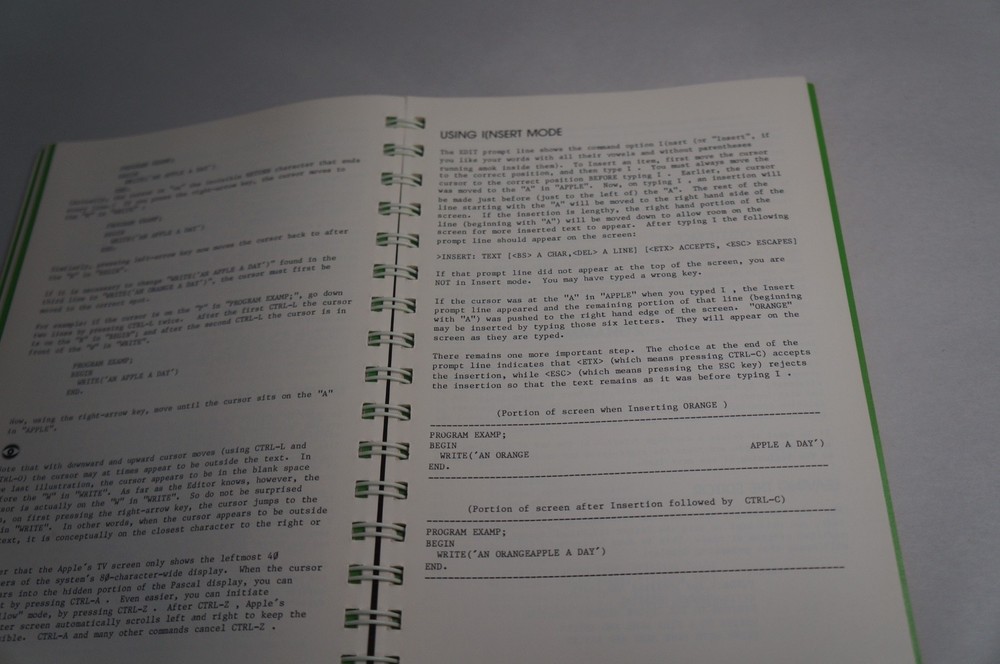Apple ll Pascal Operating System Reference Manual 1981