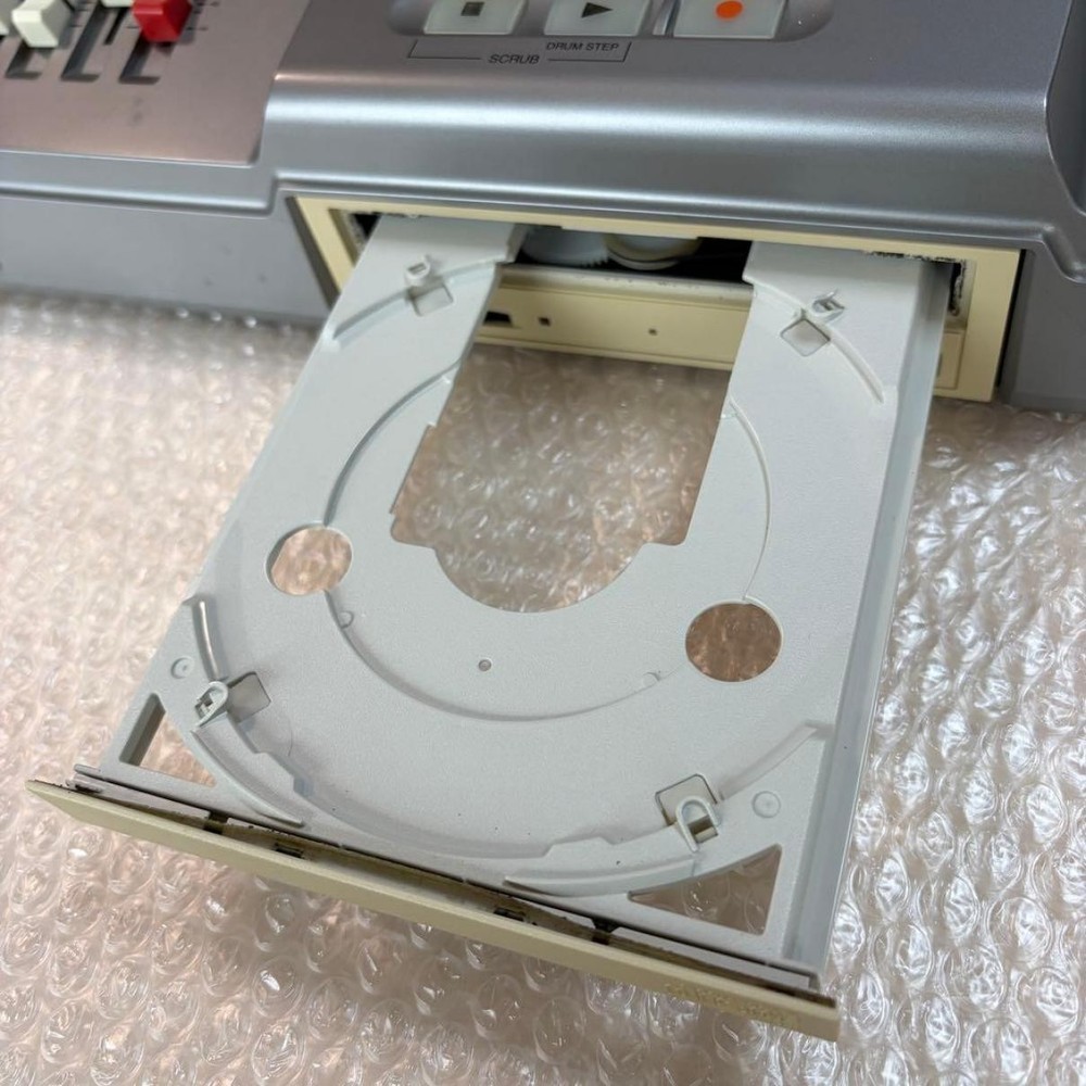 Zoom MRS-802 Digital Multi-Track Recording Studio