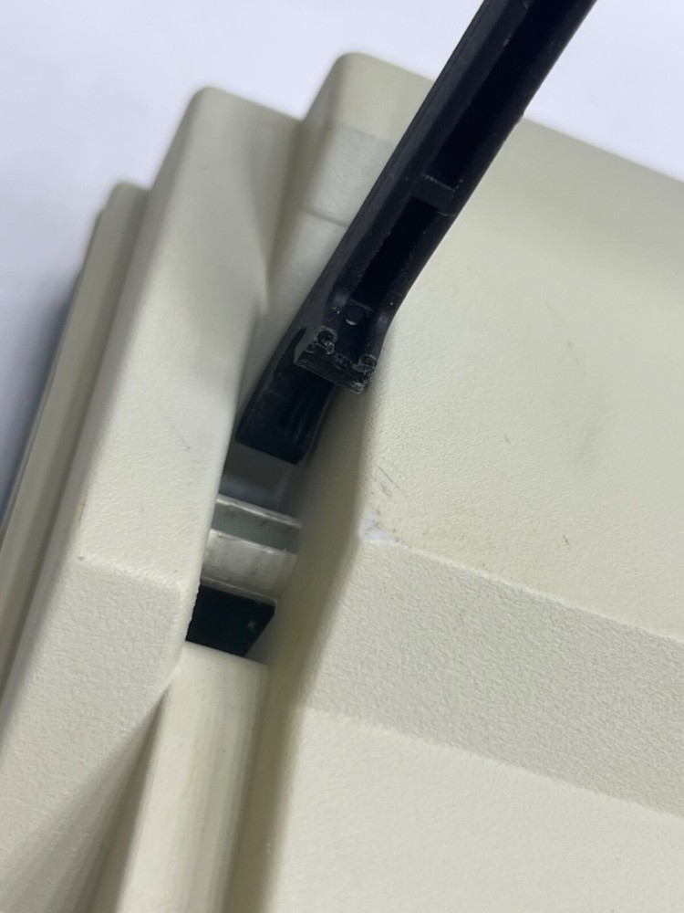 HACH EC30 PH METER PN: 50100-00