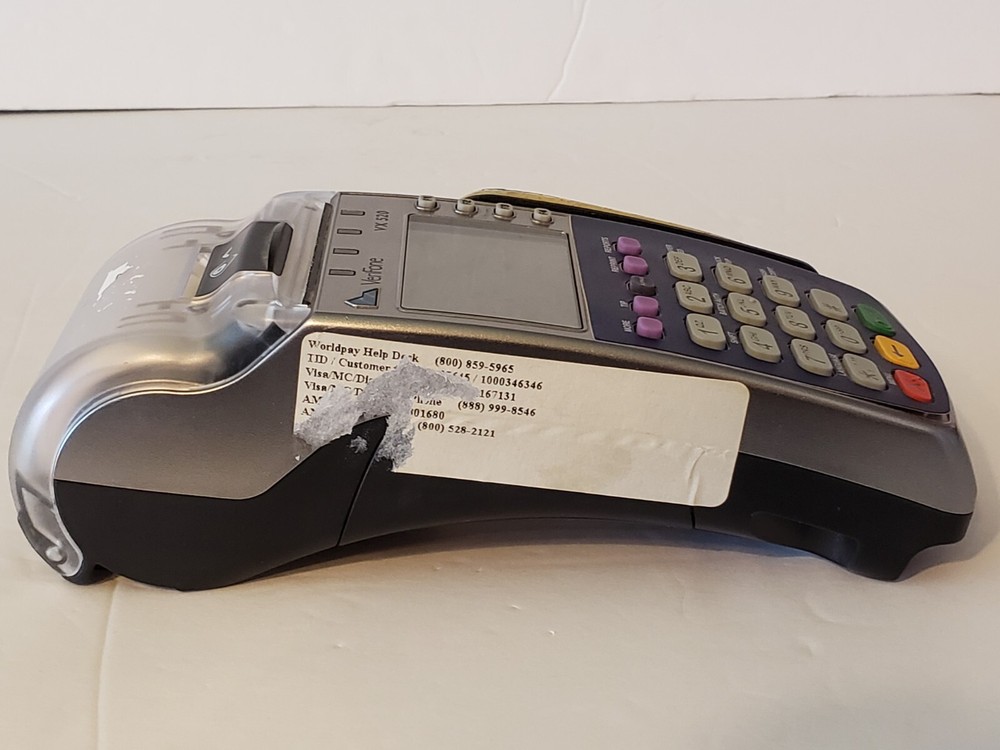 Verifone Credit Card Machine Terminal Reader Model VX520 Silver