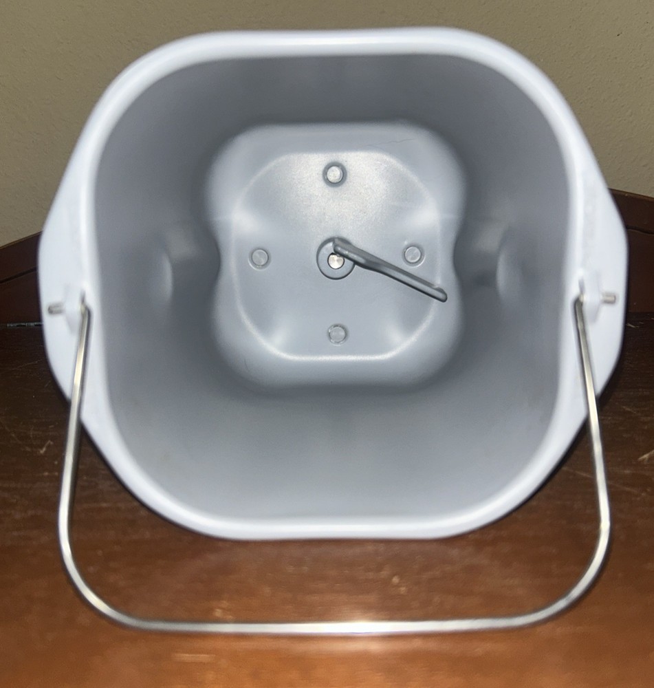 Breadman Bread Maker Machine Replacement Pan and Kneading Paddle for TR441 TR442