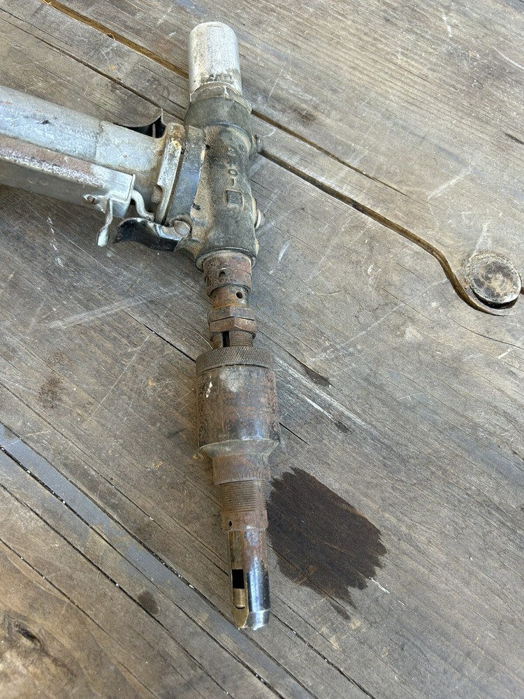 Cherry Pneumatic Rivet Gun G40-D Not Tested