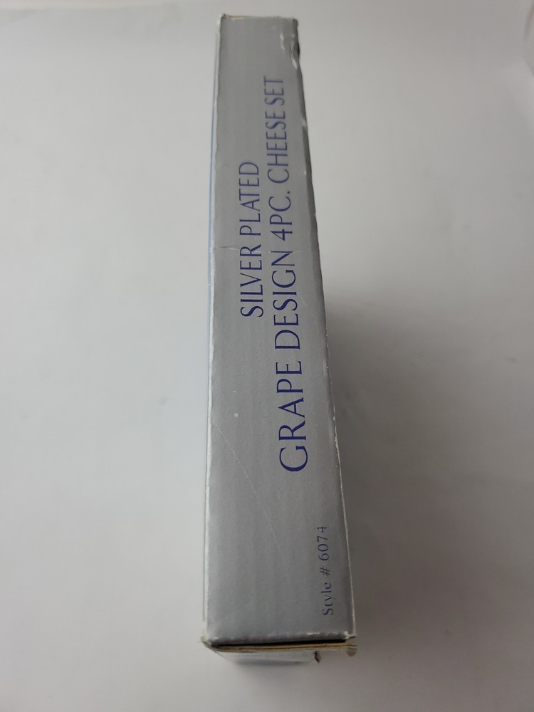 Silver Plated Grape & Grapevine Handle.FS