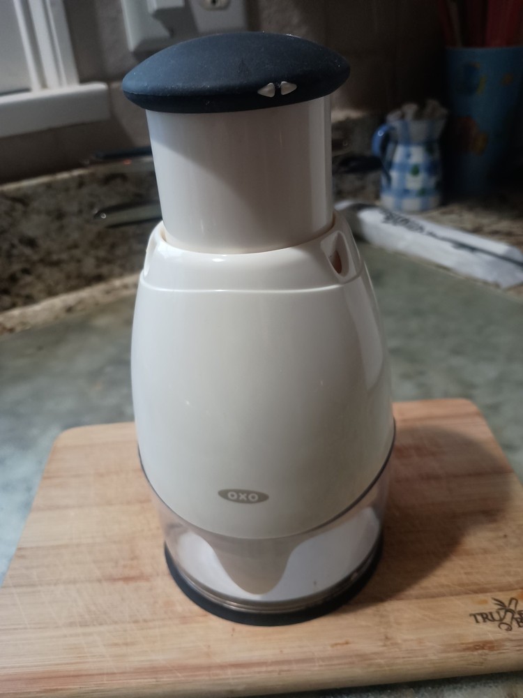 OXO Softworks White Food Chopper