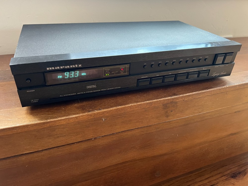 Vintage Marantz TR 2242 Stereo Tuner
