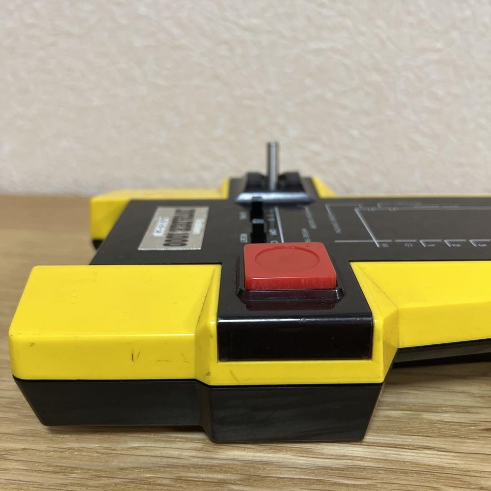Gakken LSI Game Invader 1000