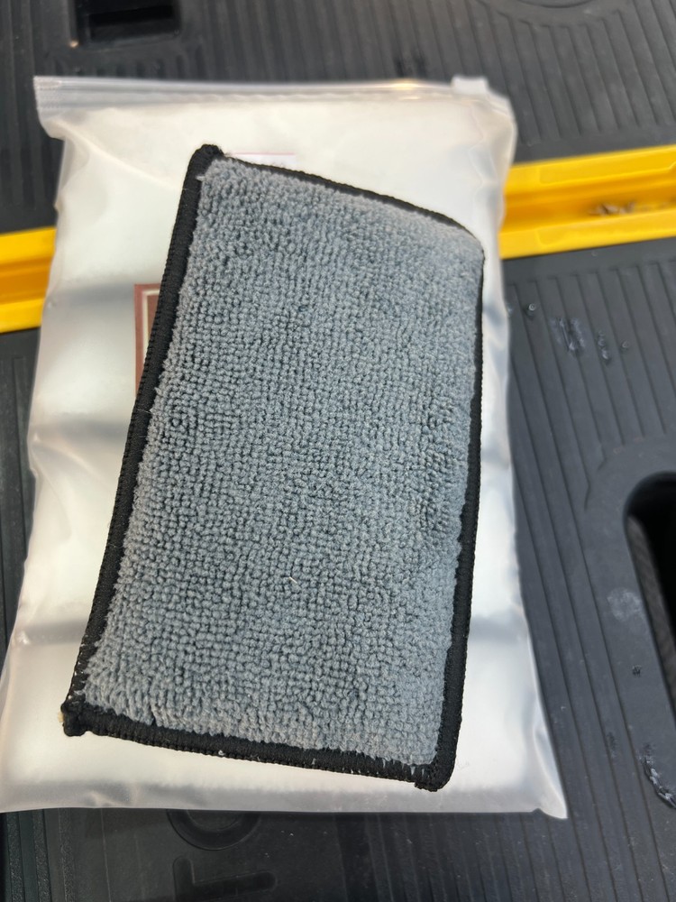 Interior Scrub Pads- 4 Pack