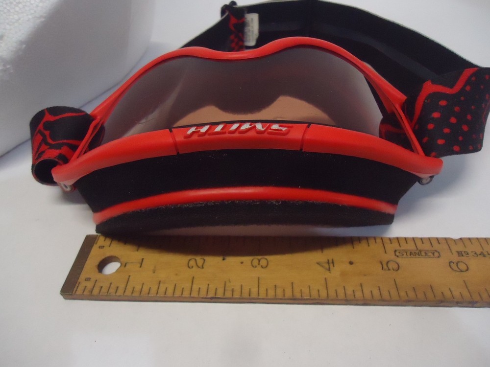 Smith Optics Ski Goggles Adjustable Ventilated Red Frame Great Shape