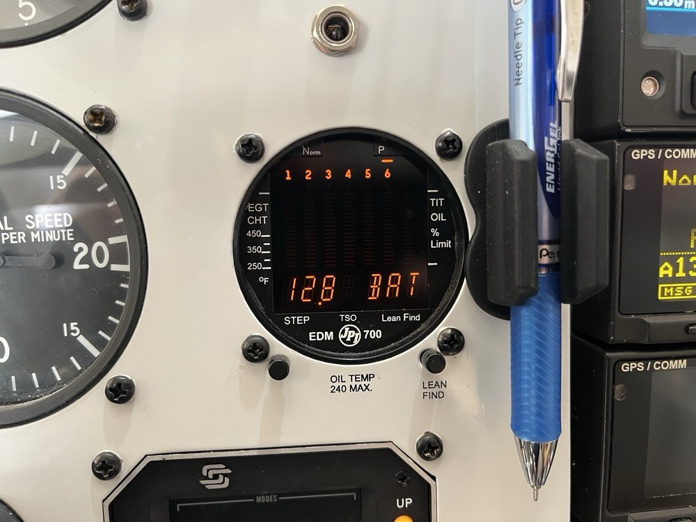 JPI JP Instruments EGT-701-6C Temp Indicator